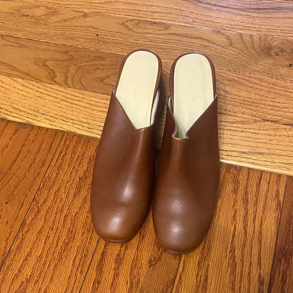 Nisolo Chestnut Leather Slip-On Shoes